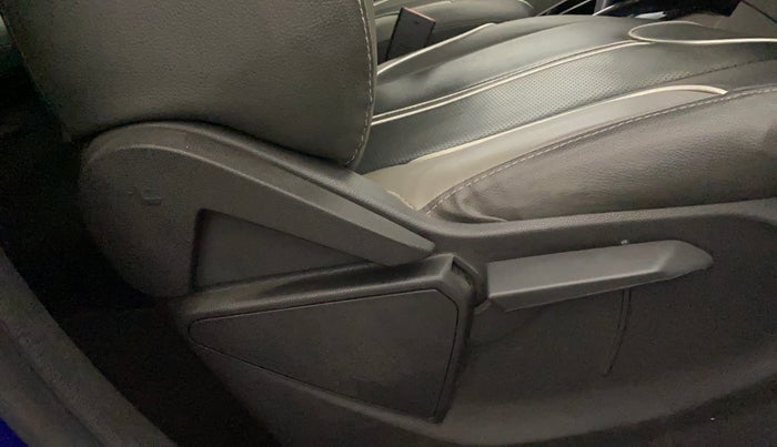 2016 Ford Ecosport TITANIUM 1.5L PETROL AT, Petrol, Automatic, 41,828 km, Driver Side Adjustment Panel