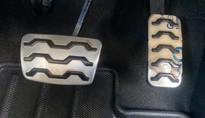 2022 KIA SELTOS X LINE 1.5 DIESEL AT, Diesel, Automatic, 33,668 km, Pedals