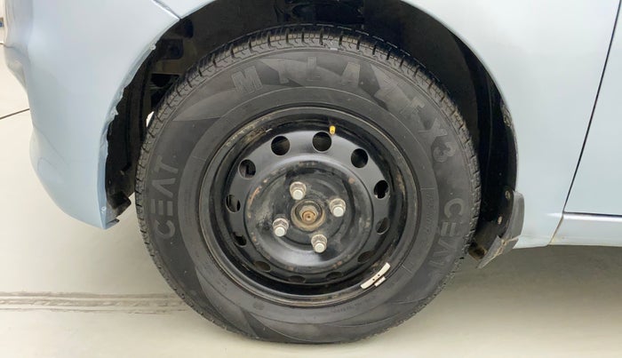 2011 Hyundai i10 MAGNA 1.1, Petrol, Manual, 82,143 km, Left Front Wheel