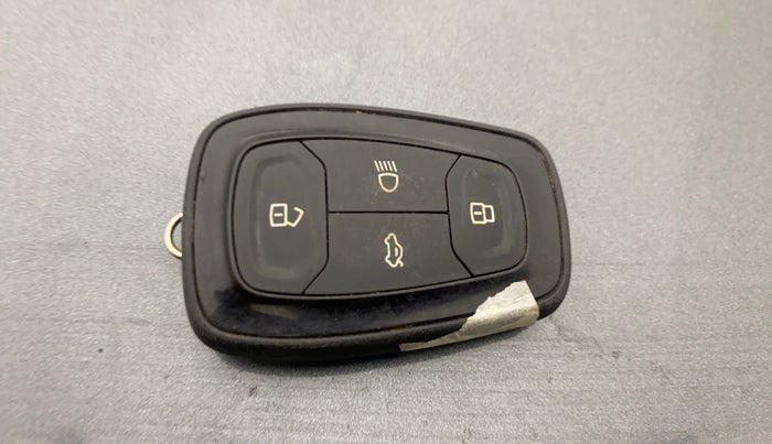 2023 Tata NEXON CREATIVE+ AMT 1.2 PETROL, Petrol, Automatic, 22,515 km, Key Close Up