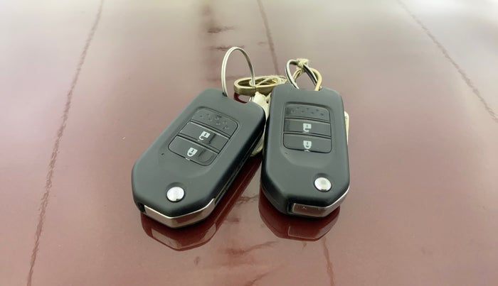 2017 Honda City 1.5L I-VTEC SV, Petrol, Manual, 42,470 km, Key Close Up