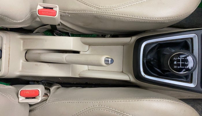 2017 Maruti Dzire VDI, Diesel, Manual, 54,180 km, Gear Lever