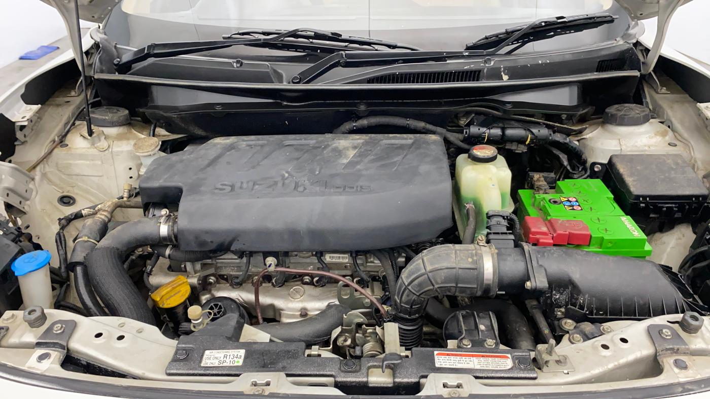 2017 Maruti Dzire VDI, Diesel, Manual, 54,180 km, Engine View