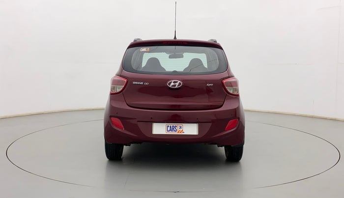 2015 Hyundai Grand i10 SPORTZ 1.2 KAPPA VTVT, Petrol, Manual, 1,03,492 km, Back/Rear