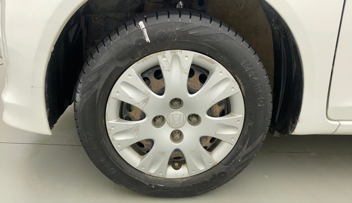 2015 Honda Brio S MT, CNG, Manual, 84,797 km, Left Front Wheel