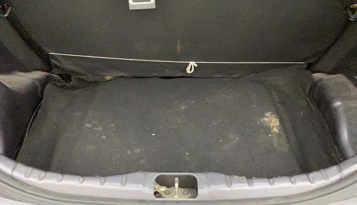 2015 Hyundai Eon ERA +, Petrol, Manual, 25,769 km, Boot Inside