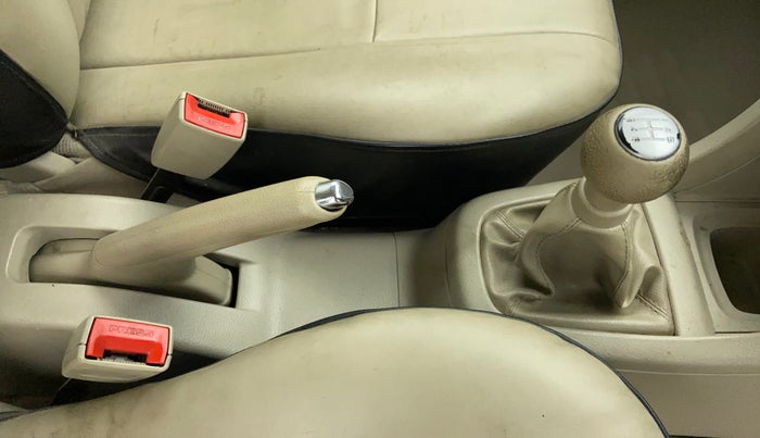 2014 Maruti Swift Dzire VXI, Petrol, Manual, 38,491 km, Gear Lever