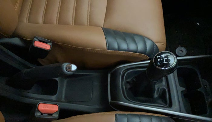 2019 Maruti XL6 ZETA MT, Petrol, Manual, 74,336 km, Gear Lever