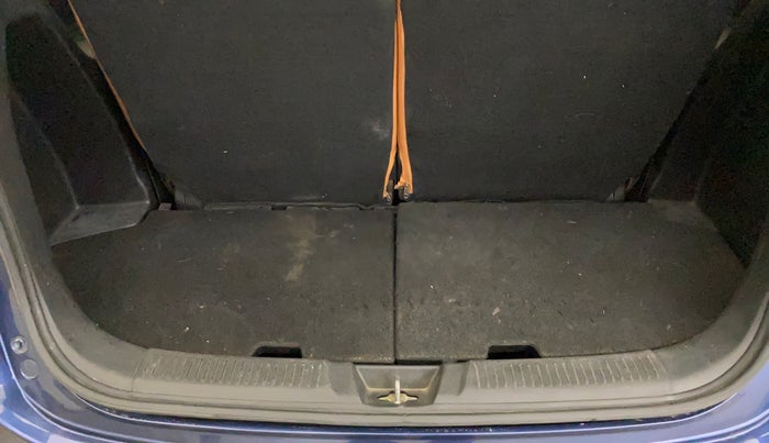 2019 Maruti XL6 ZETA MT, Petrol, Manual, 74,336 km, Boot Inside