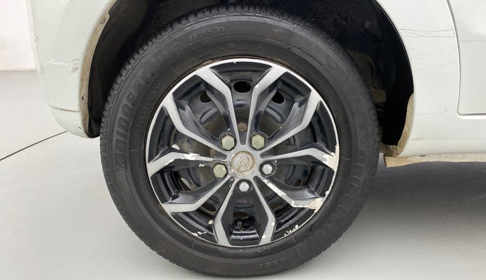 2016 Tata Bolt XM REVOTRON, Petrol, Manual, 54,592 km, Right Rear Wheel