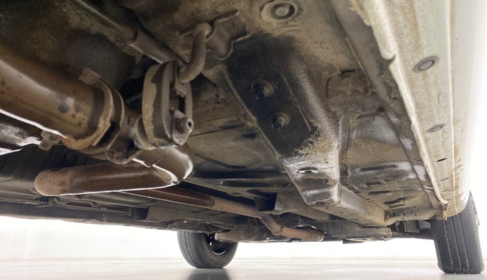 2016 Tata Bolt XM REVOTRON, Petrol, Manual, 54,592 km, Right Side Underbody