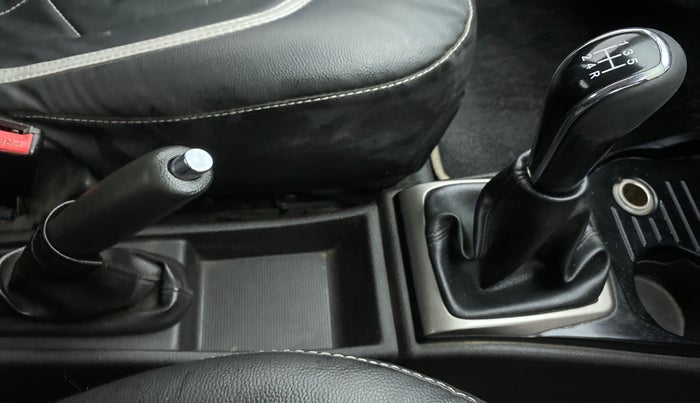 2016 Tata Bolt XM REVOTRON, Petrol, Manual, 54,592 km, Gear Lever