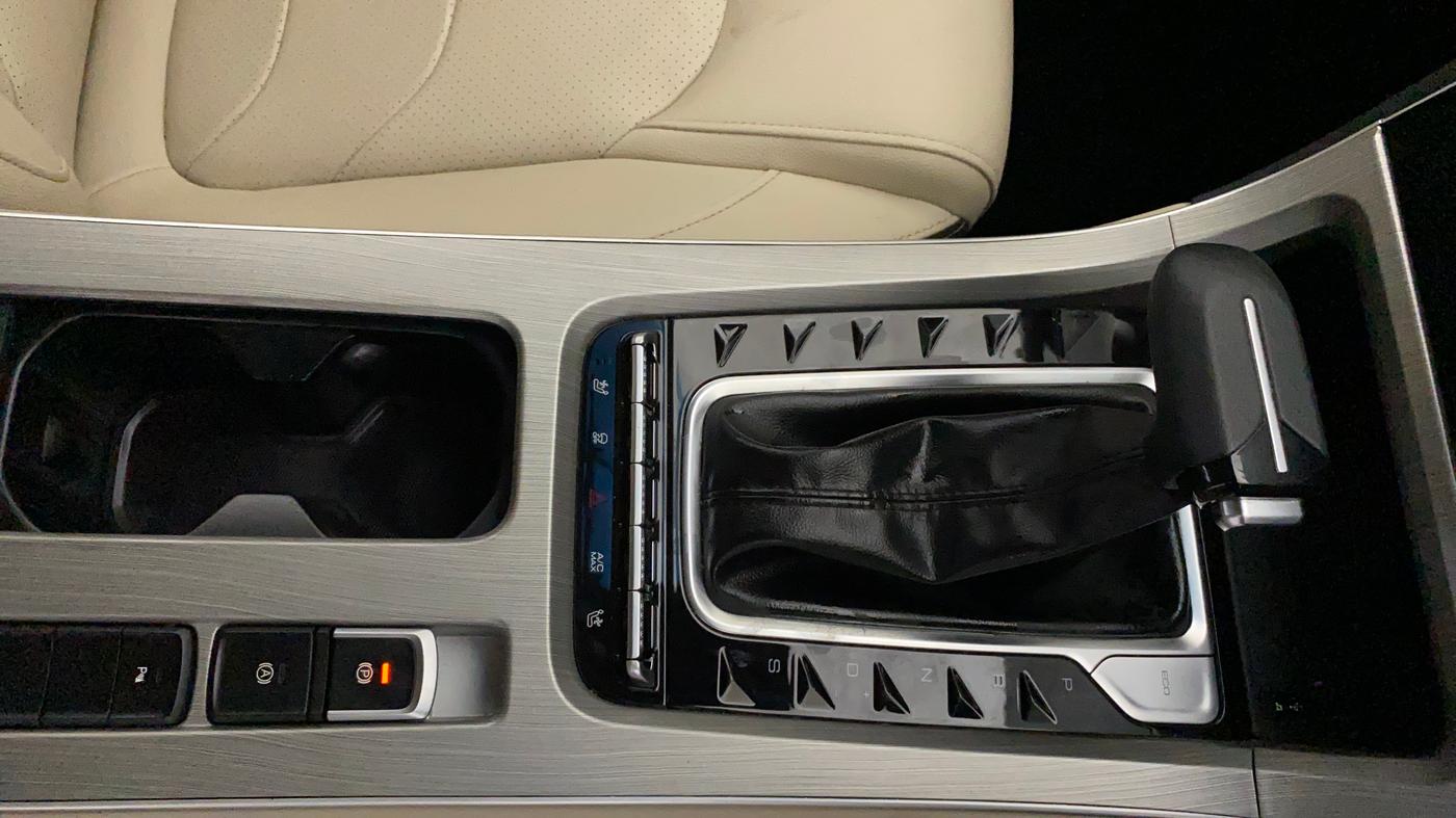2023 MG HECTOR SHARP PRO 1.5 PETROL TURBO CVT PETROL, Petrol, Automatic, 28,741 km, Gear Lever