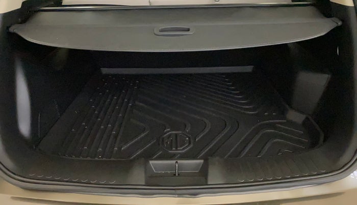 2023 MG HECTOR SHARP PRO 1.5 PETROL TURBO CVT PETROL, Petrol, Automatic, 28,741 km, Boot Inside
