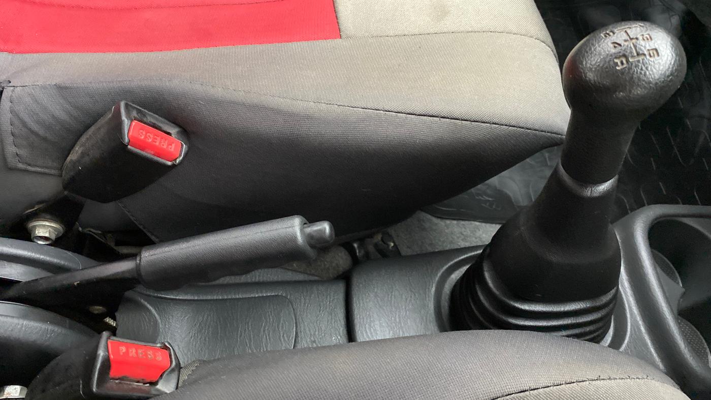 2012 Maruti Alto LXI, Petrol, Manual, 30,627 km, Gear Lever