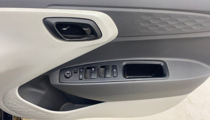 2022 Hyundai GRAND I10 NIOS MAGNA 1.2 KAPPA VTVT, Petrol, Manual, 51,110 km, Driver Side Door Panels Control