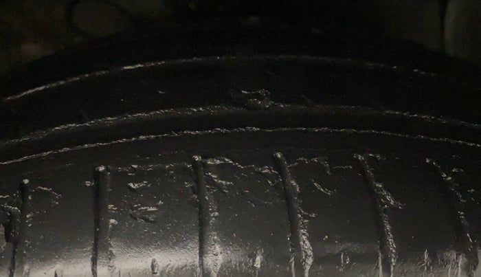 2022 Hyundai GRAND I10 NIOS MAGNA 1.2 KAPPA VTVT, Petrol, Manual, 51,110 km, Right Front Tyre Tread