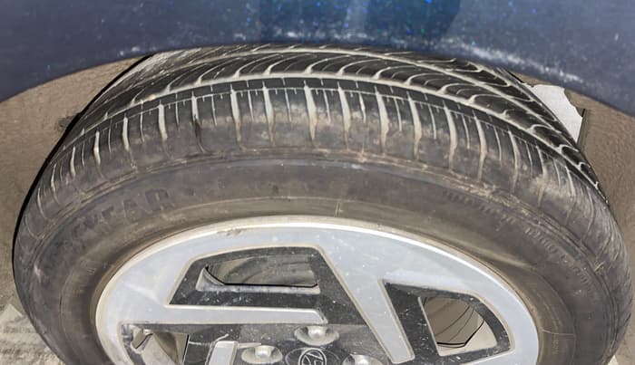 2024 Hyundai GRAND I10 NIOS SPORTZ AMT 1.2 KAPPA VTVT, Petrol, Automatic, 4,301 km, Left Rear Tyre Tread
