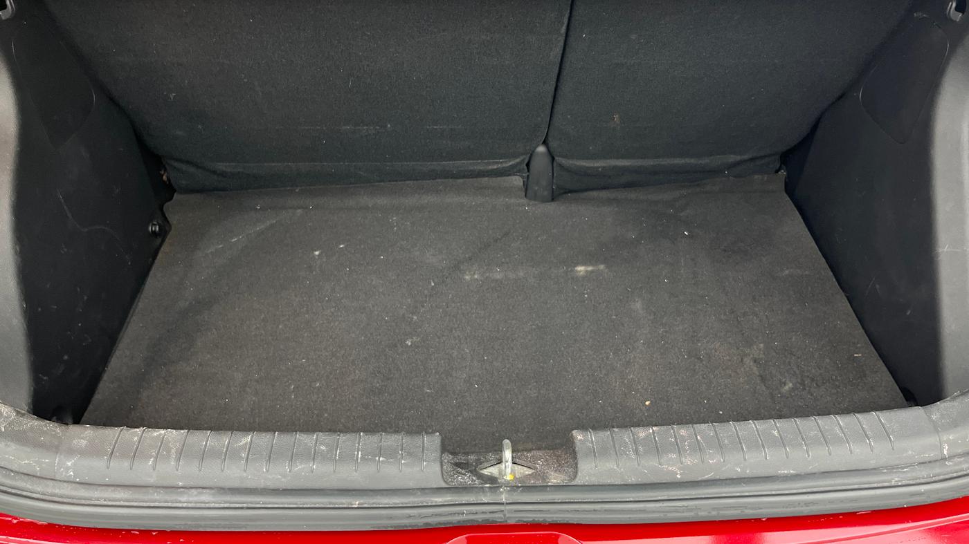 2014 Hyundai Elite i20 ASTA 1.2, Petrol, Manual, 50,281 km, Boot Inside