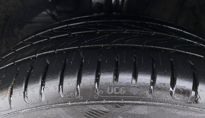2019 Maruti Baleno ALPHA CVT PETROL 1.2, Petrol, Automatic, 29,344 km, Left Front Tyre Tread