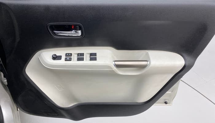 2019 Maruti IGNIS DELTA 1.2, Petrol, Manual, 15,342 km, Driver Side Door Panels Control