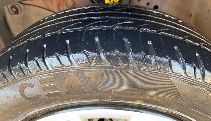 2013 Honda Amaze 1.2L I-VTEC S, Petrol, Manual, 78,416 km, Left Front Tyre Tread