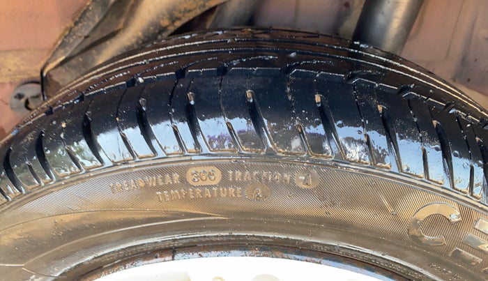 2013 Honda Amaze 1.2L I-VTEC S, Petrol, Manual, 78,416 km, Left Rear Tyre Tread