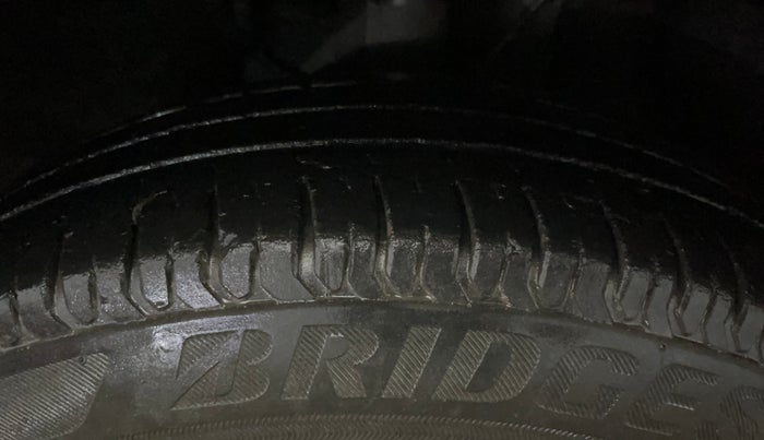 2021 Tata ALTROZ XE PETROL, Petrol, Manual, 18,377 km, Left Front Tyre Tread