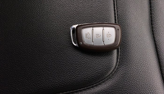 2019 Hyundai Creta SX 1.6 DIESEL, Diesel, Manual, 98,654 km, Key Close Up