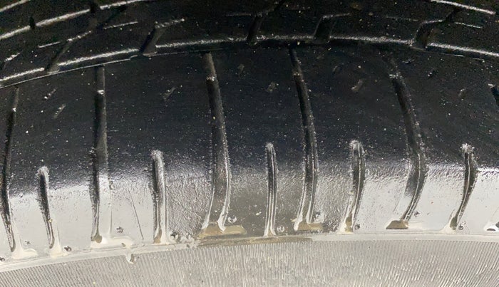 2019 Hyundai Creta SX 1.6 DIESEL, Diesel, Manual, 98,654 km, Left Front Tyre Tread