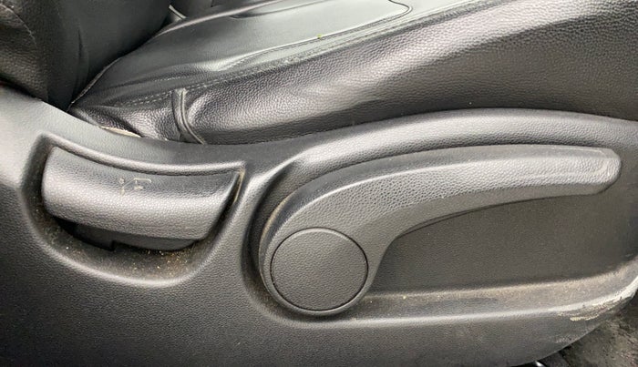 2019 Hyundai Creta SX 1.6 DIESEL, Diesel, Manual, 98,654 km, Driver Side Adjustment Panel