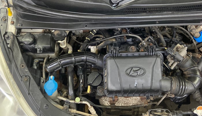 2013 Hyundai i10 ERA 1.1, CNG, Manual, 88,624 km, Engine View - Right