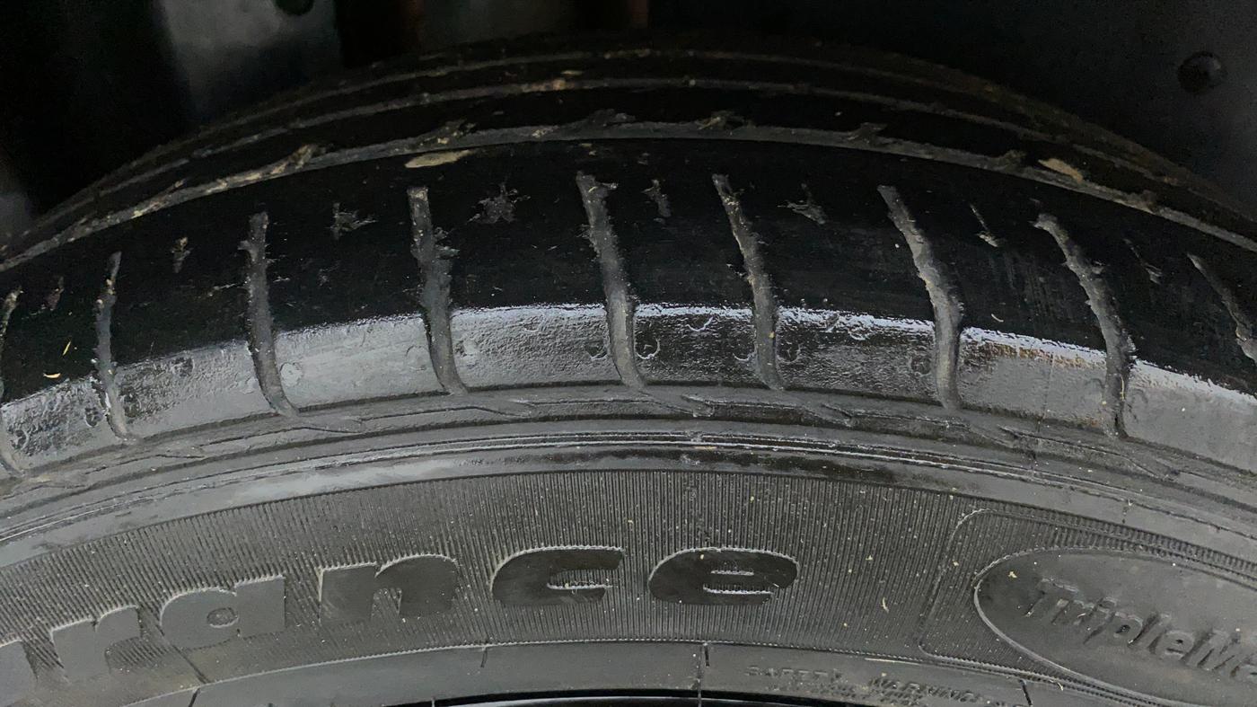 2019 MG HECTOR SHARP DCT PETROL, Petrol, Automatic, 36,761 km, Right Rear Tyre Tread