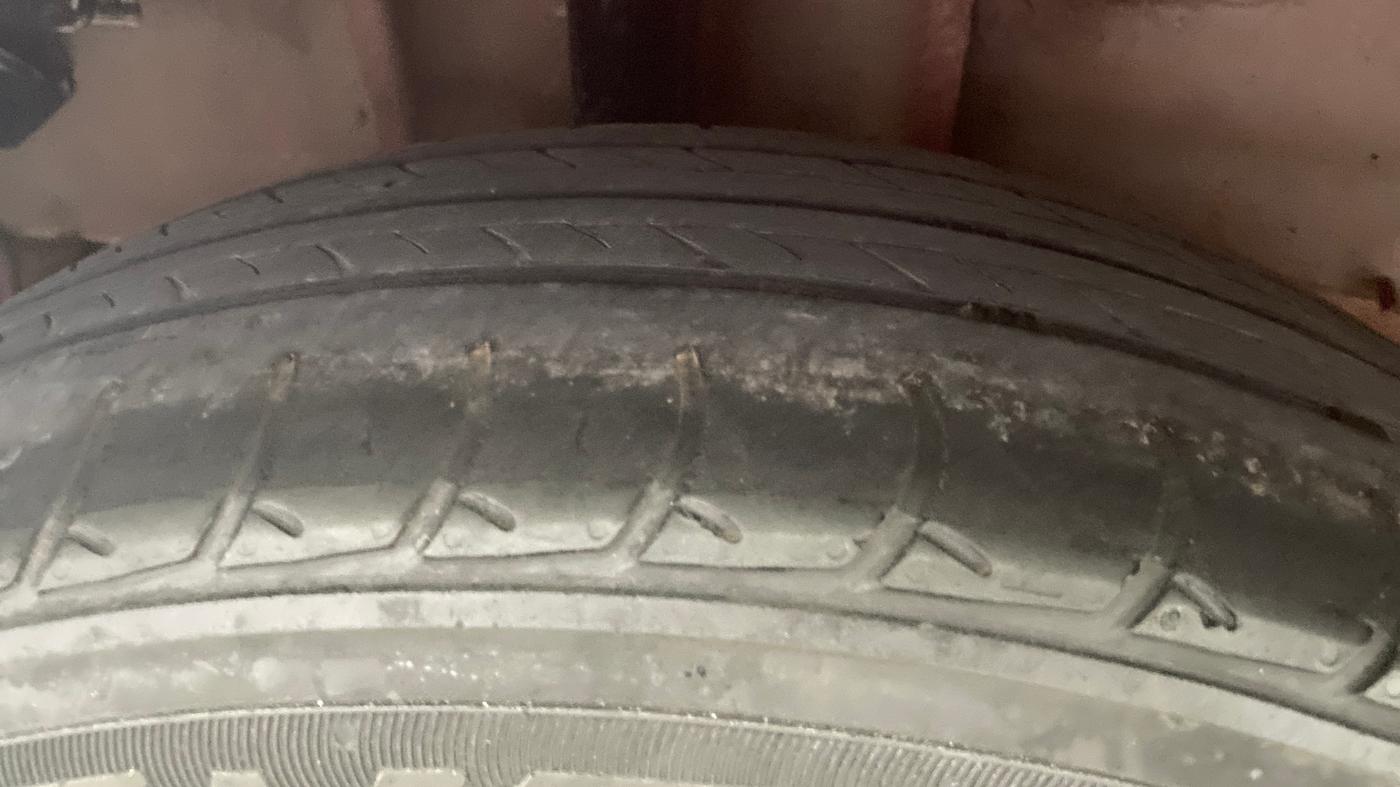 2018 Tata Tiago XT PETROL, Petrol, Manual, 62,559 km, Right Rear Tyre Tread