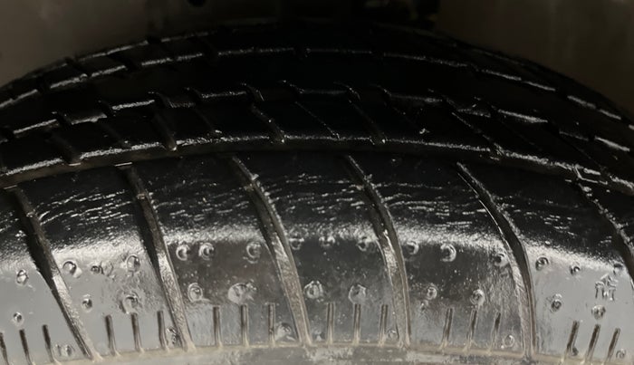 2018 Maruti Celerio ZXI AMT, Petrol, Automatic, 8,695 km, Left Front Tyre Tread