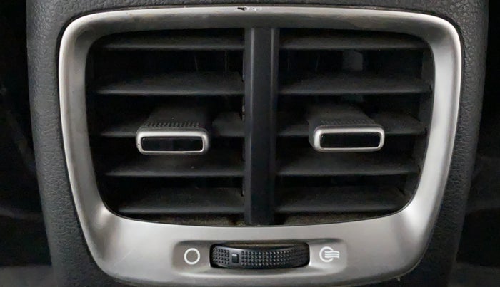 2019 Hyundai VENUE SX 1.0 TURBO, CNG, Manual, 15,215 km, Rear AC Vents