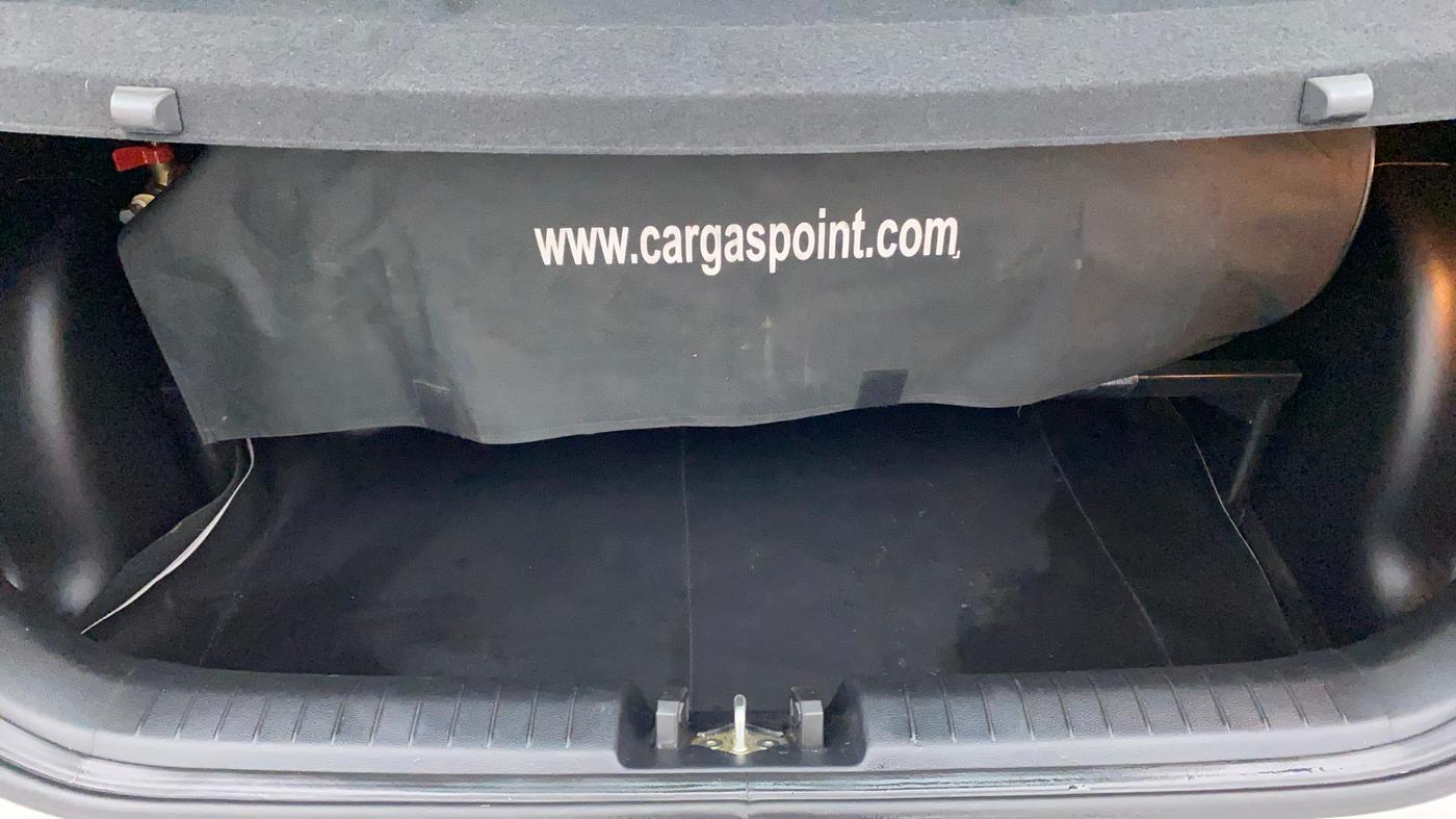 2019 Hyundai VENUE SX 1.0 TURBO, CNG, Manual, 15,215 km, Boot Inside