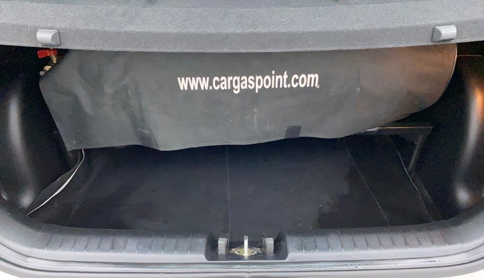 2019 Hyundai VENUE SX 1.0 TURBO, CNG, Manual, 15,215 km, Boot Inside