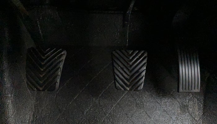 2019 Hyundai VENUE SX 1.0 TURBO, CNG, Manual, 15,215 km, Pedals