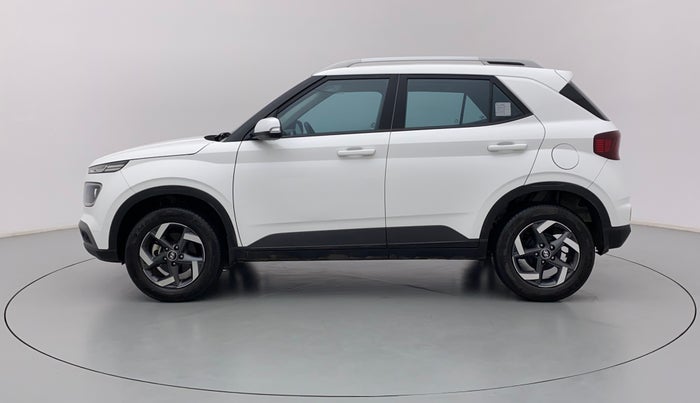 2019 Hyundai VENUE SX 1.0 TURBO, CNG, Manual, 15,215 km, Left Side