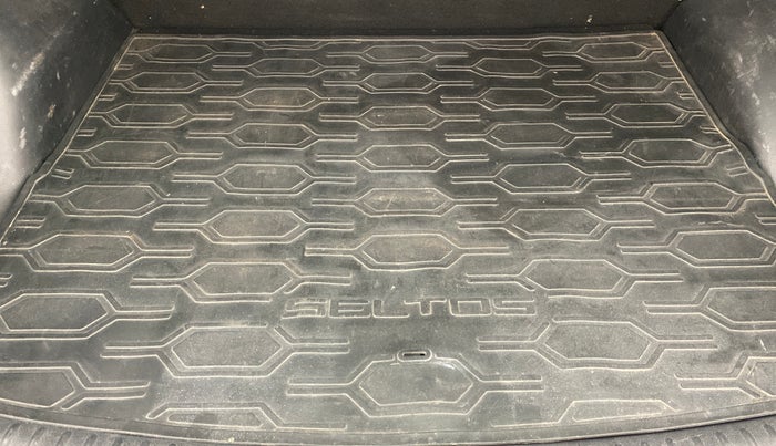 2020 KIA SELTOS HTE 1.5 DIESEL, Diesel, Manual, 61,574 km, Boot Inside