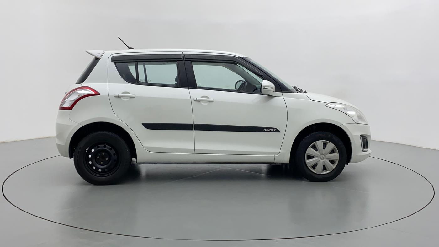 2017 Maruti Swift VXI D, Petrol, Manual, 34,082 km, Right Side