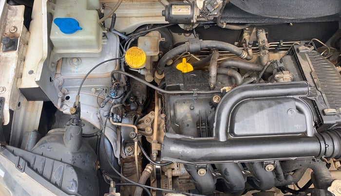 2019 Renault Kwid RXT 1.0 AMT (O), Petrol, Automatic, 60,127 km, Engine View - Right