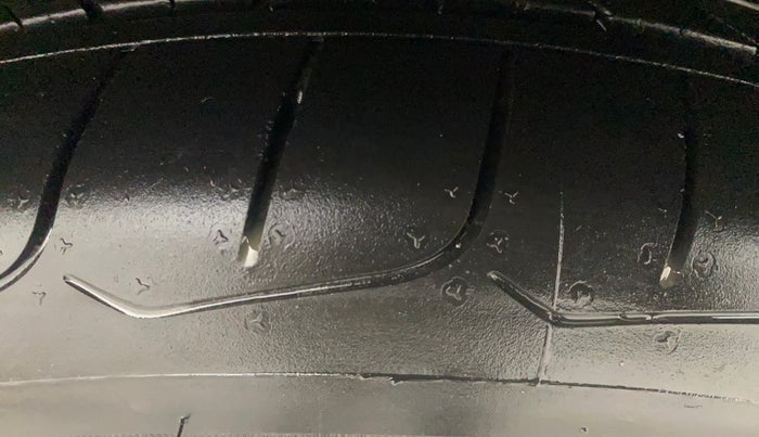 2020 KIA SELTOS HTX IVT 1.5 PETROL, Petrol, Automatic, 80,797 km, Left Front Tyre Tread