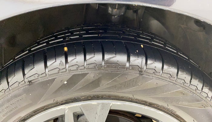 2021 Hyundai NEW I20 SPORTZ 1.2 MT, Petrol, Manual, 98,586 km, Right Front Tyre Tread