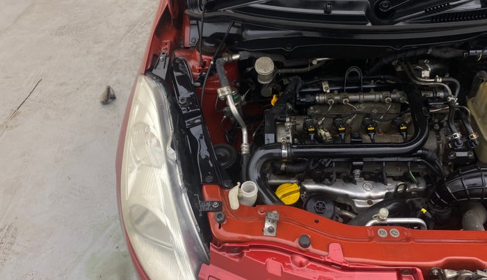 2014 Maruti Swift VDI, Diesel, Manual, 91,390 km, Engine View - Right