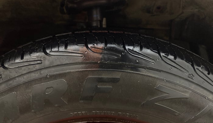 2014 Maruti Swift VDI, Diesel, Manual, 91,390 km, Right Front Tyre Tread