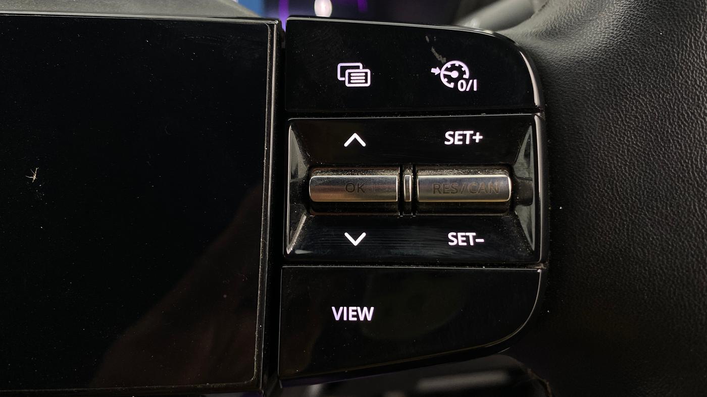 2024 Tata NEXON FEARLESS + DCA DUAL TONE 1.2 PETROL, Petrol, Automatic, 22,647 km, Adaptive Cruise Control