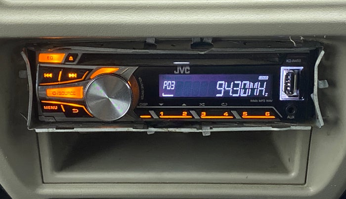 2018 Maruti Eeco 7 STR, CNG, Manual, 89,333 km, Infotainment System