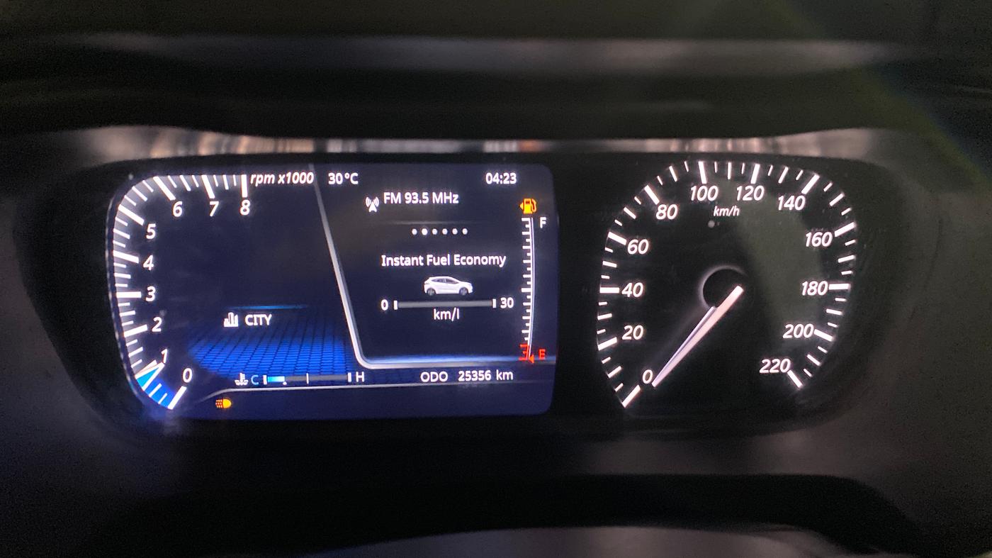 2021 Tata ALTROZ XZ PETROL, Petrol, Manual, 25,339 km, Odometer Image